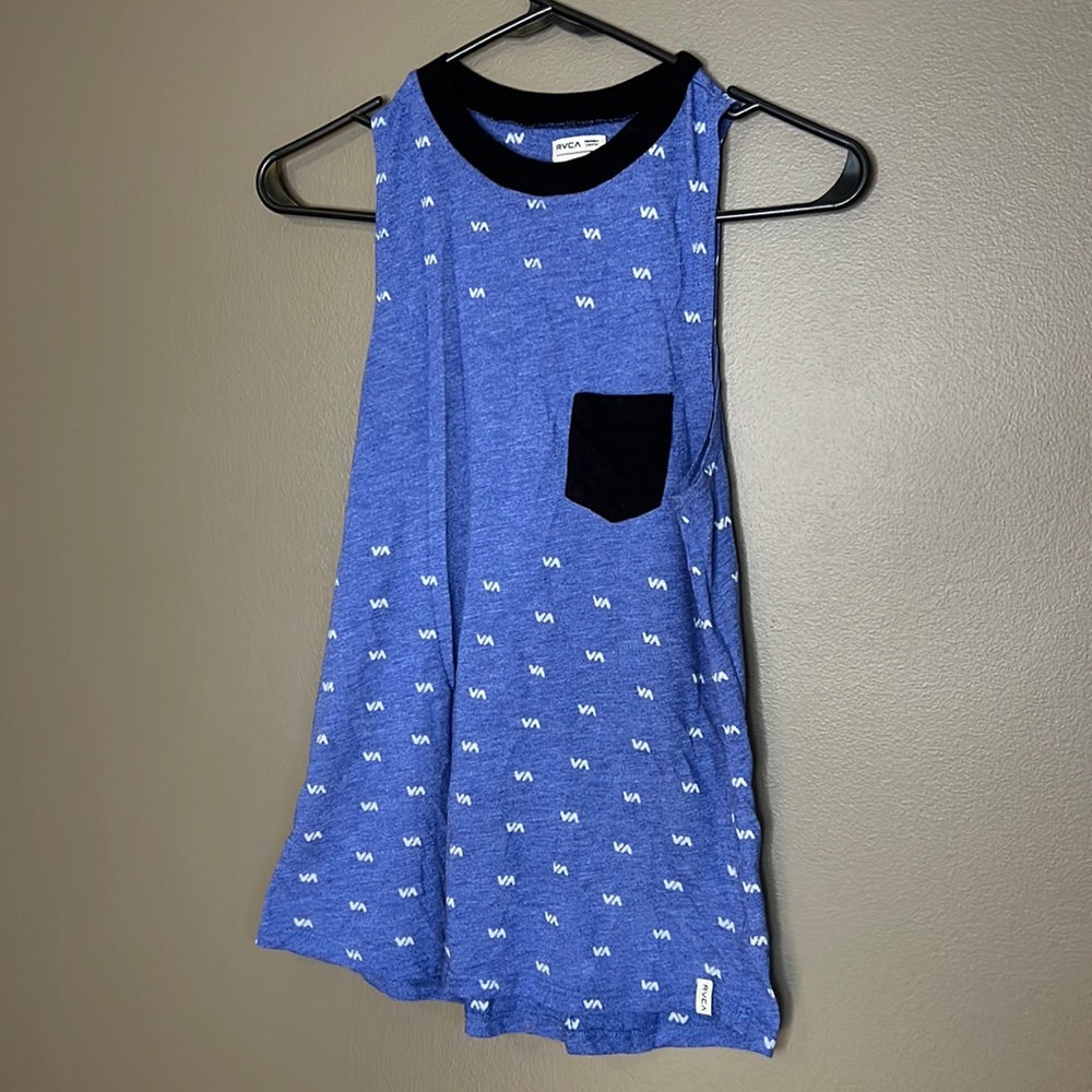 RVCA sleeveless Tank, cute breast pocket and logo pattern. Black, white & blue.